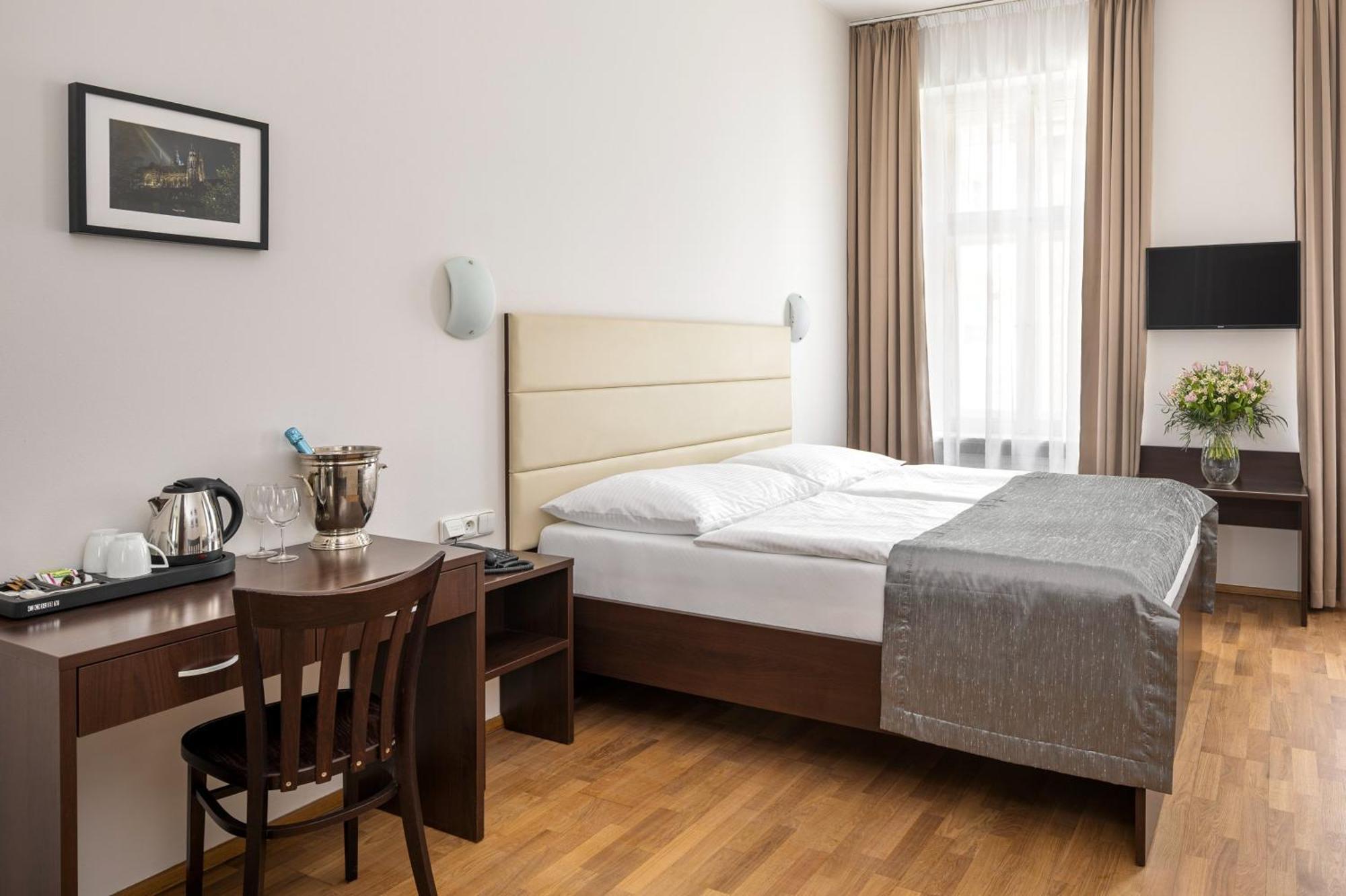 Hotel Unique Πράγα Εξωτερικό φωτογραφία